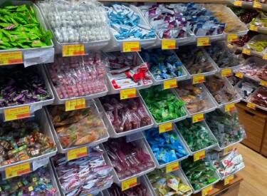 眼前一亮的创意零食店名（精选200个）