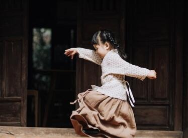 http://www.cimingwang.com/uploads/girl/63a2629b8c525.jpg